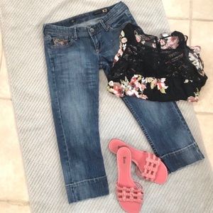 X2 Zelda Denim Capris 5 Pocket Cropped Jeans Sz 4